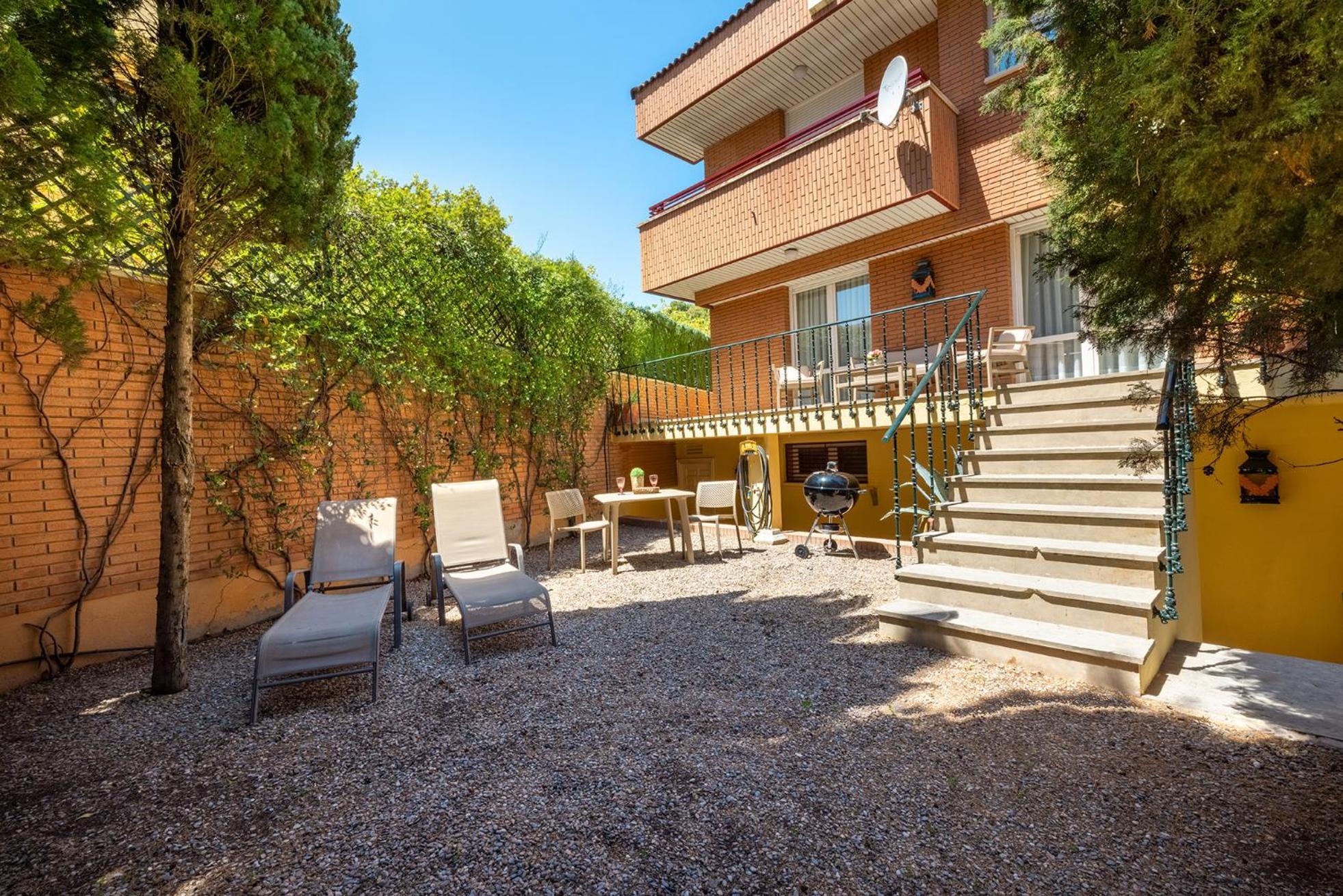 Villa Casa Con Piscina En El Centro Tudela Exterior foto